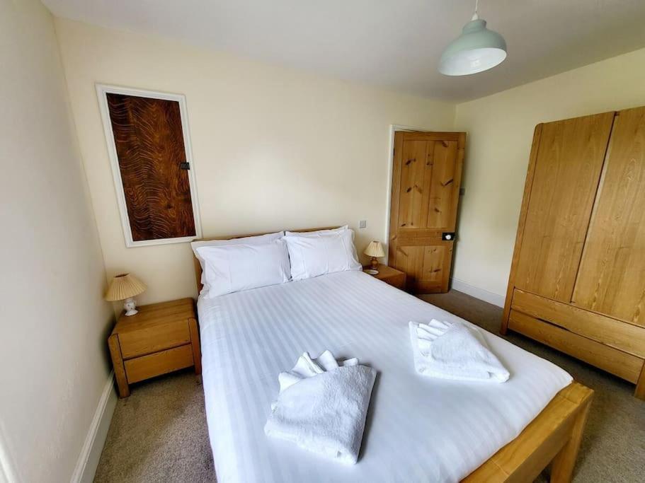8 Duke Street - Launceston Cornwall Bagian luar foto