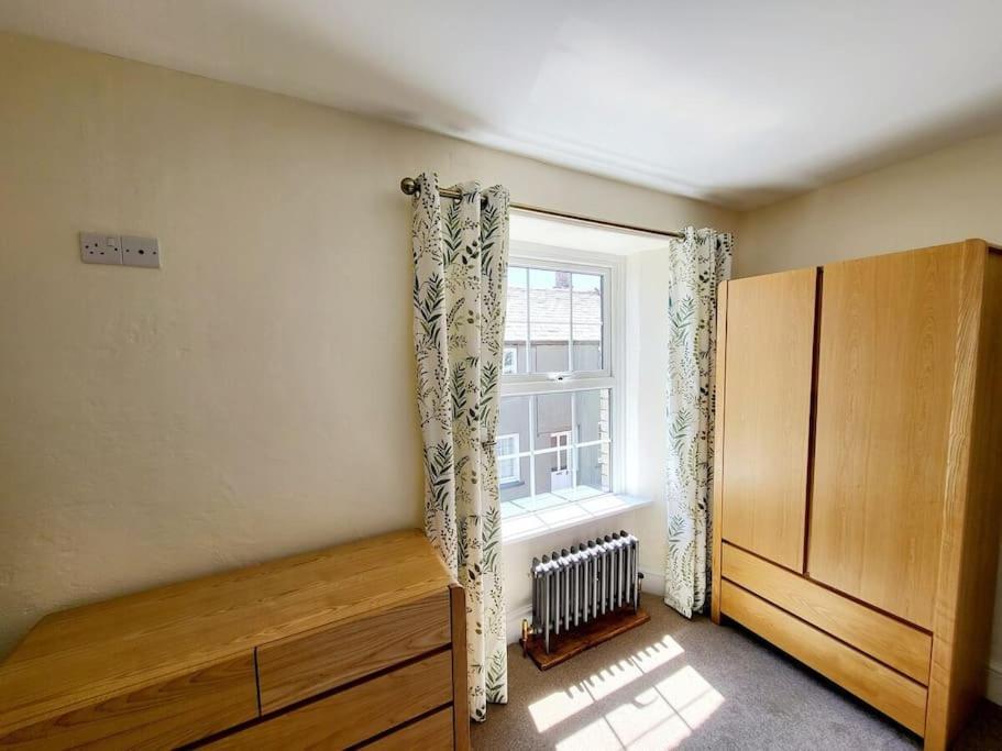 8 Duke Street - Launceston Cornwall Bagian luar foto